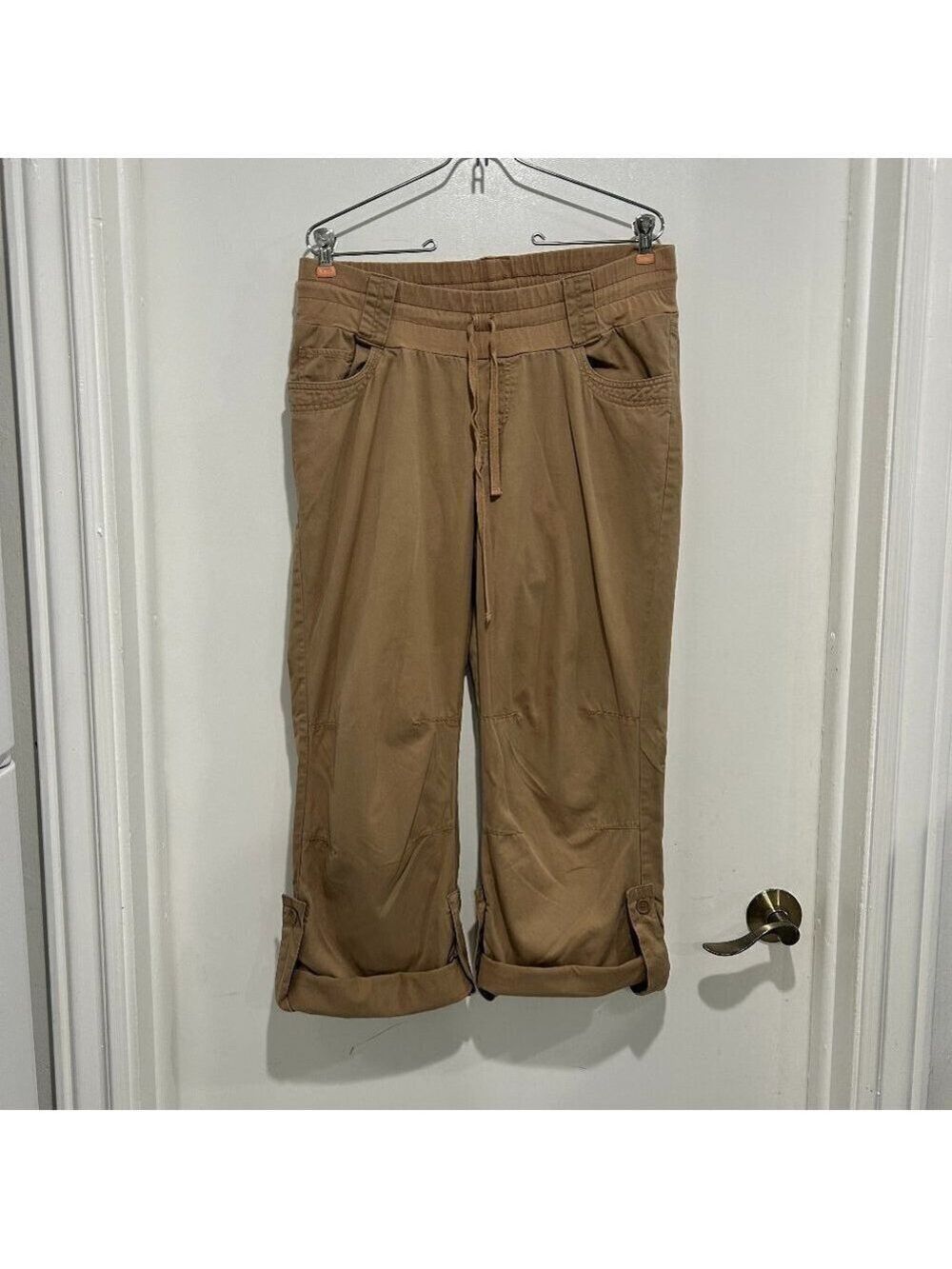 Ladies Oh Baby by Motherhood capris Size M